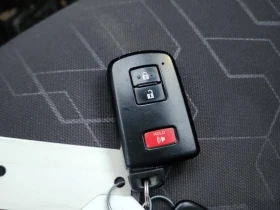 Toyota Tacoma * TRD OFF ROAD CREW CAB SHORT BED * CARFAX * БЕЗ П, снимка 8