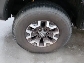 Toyota Tacoma * TRD OFF ROAD CREW CAB SHORT BED * CARFAX * БЕЗ П, снимка 6