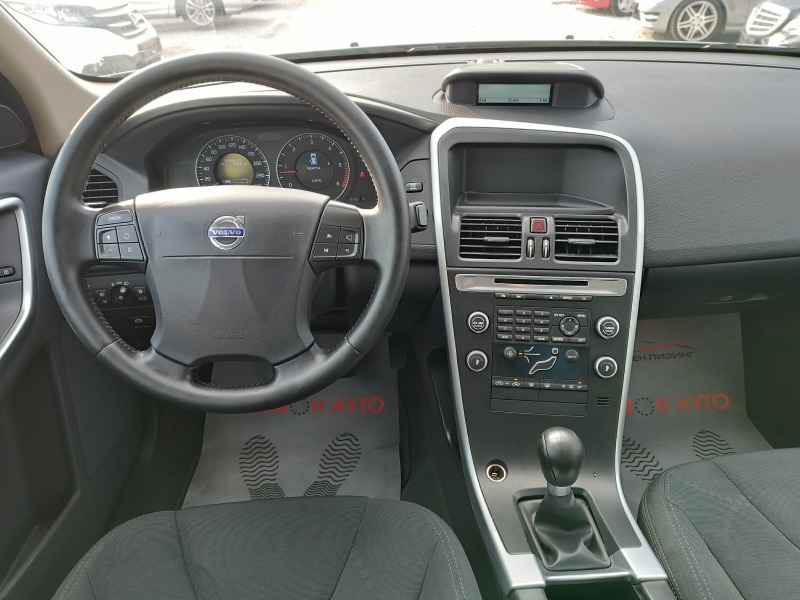 Volvo XC60 2.4D * * * LEASING 20%* * * BARTER* * * , снимка 14 - Автомобили и джипове - 44190417