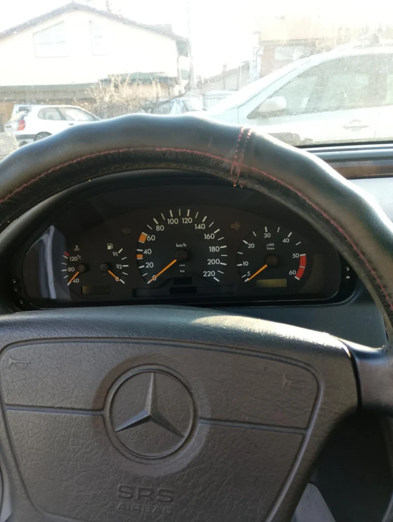 Mercedes-Benz 250 2500, снимка 6 - Автомобили и джипове - 49010049