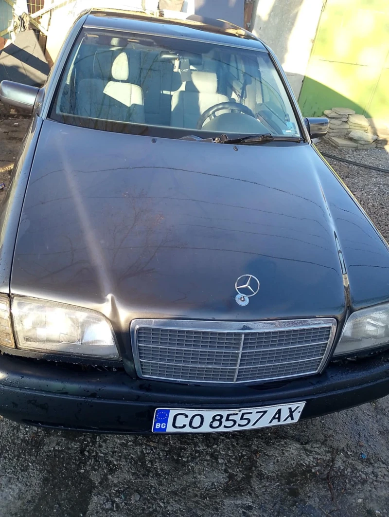 Mercedes-Benz 250 2500, снимка 2 - Автомобили и джипове - 49010049