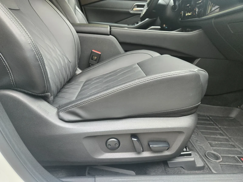 Nissan X-trail ЧИСТО НОВА КОЛА, снимка 15 - Автомобили и джипове - 52098655