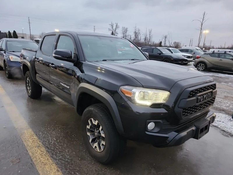 Toyota Tacoma * TRD OFF ROAD CREW CAB SHORT BED * CARFAX * БЕЗ П, снимка 2 - Автомобили и джипове - 53098742