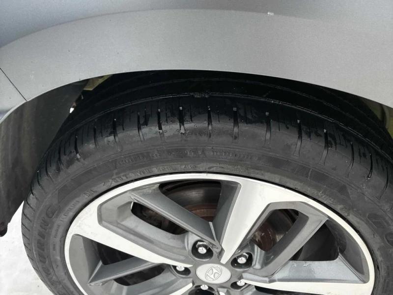 Hyundai Kona * Trend * CARFAX * БЕЗ ПЪРВОНАЧАЛНА ВНОСКА, снимка 13 - Автомобили и джипове - 53244669