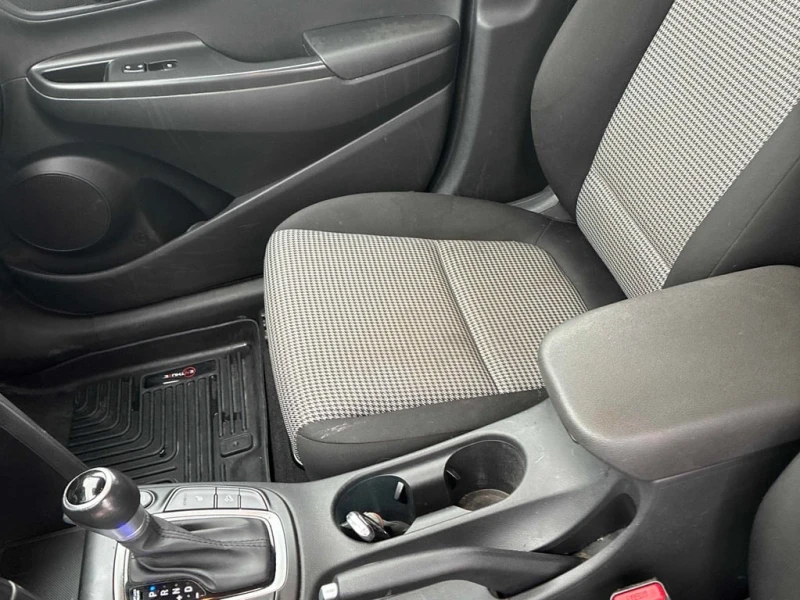 Hyundai Kona * Trend * CARFAX * БЕЗ ПЪРВОНАЧАЛНА ВНОСКА, снимка 11 - Автомобили и джипове - 53244669