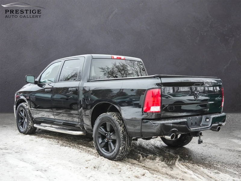 Dodge RAM 1500 2017* 4WD Crew Cab 140.5" Express* V8 HEMI, снимка 5 - Автомобили и джипове - 53476144