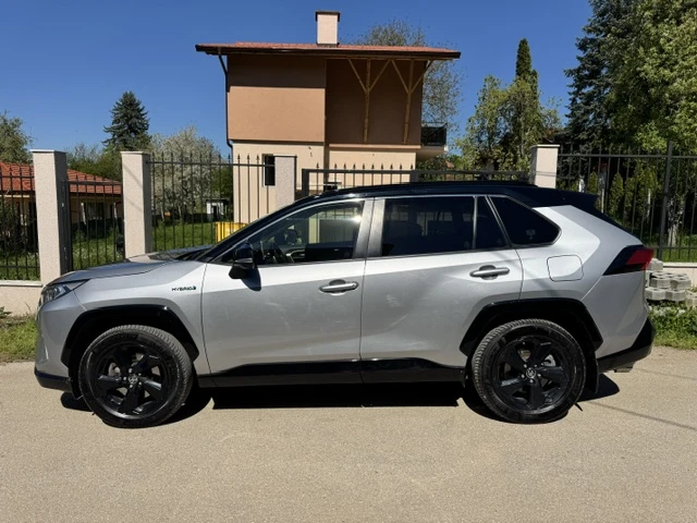 Toyota Rav4, снимка 4 - Автомобили и джипове - 54956588