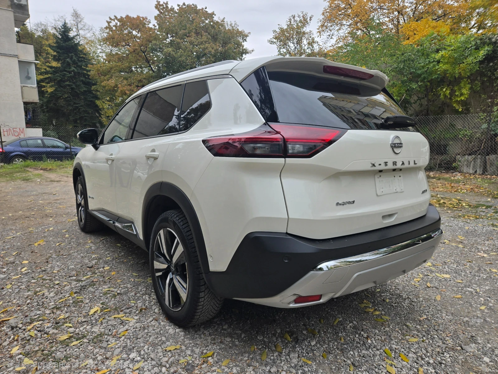 Nissan X-trail ЧИСТО НОВА КОЛА - изображение 3
