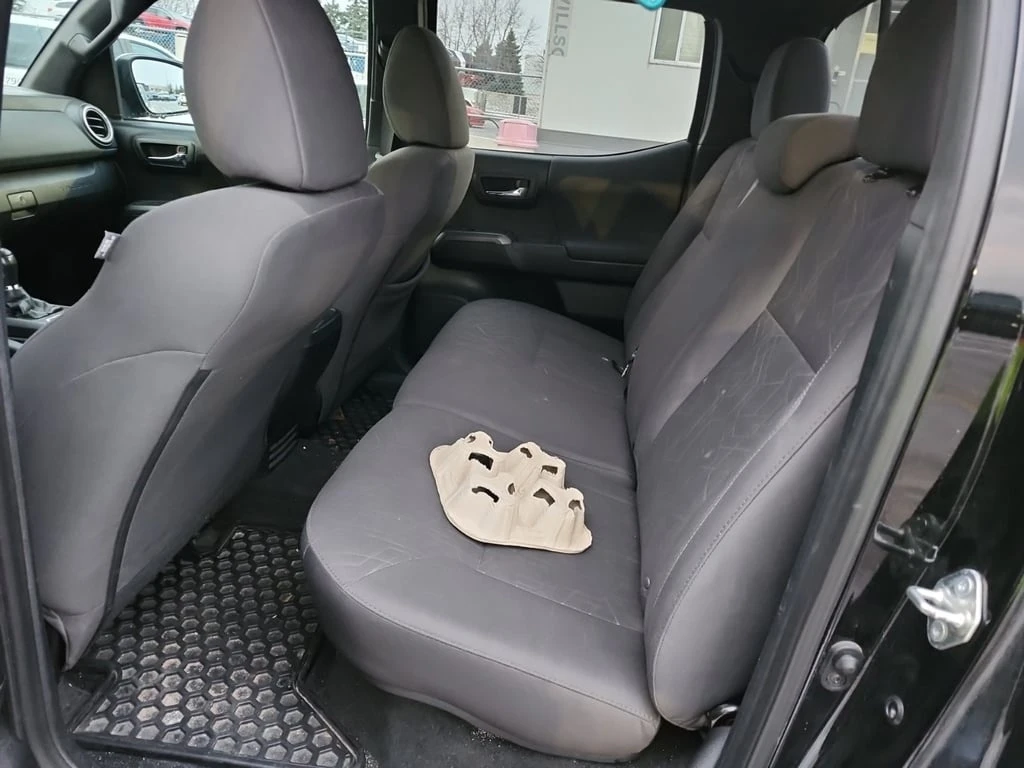 Toyota Tacoma * TRD OFF ROAD CREW CAB SHORT BED * CARFAX * ��� � | Mobile.bg � ����������� 13