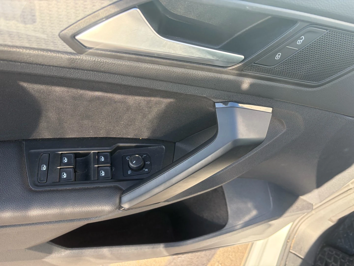 VW Tiguan Life 2.0 TDI SCR 4MOTION DSG | Mobile.bg � ����������� 13