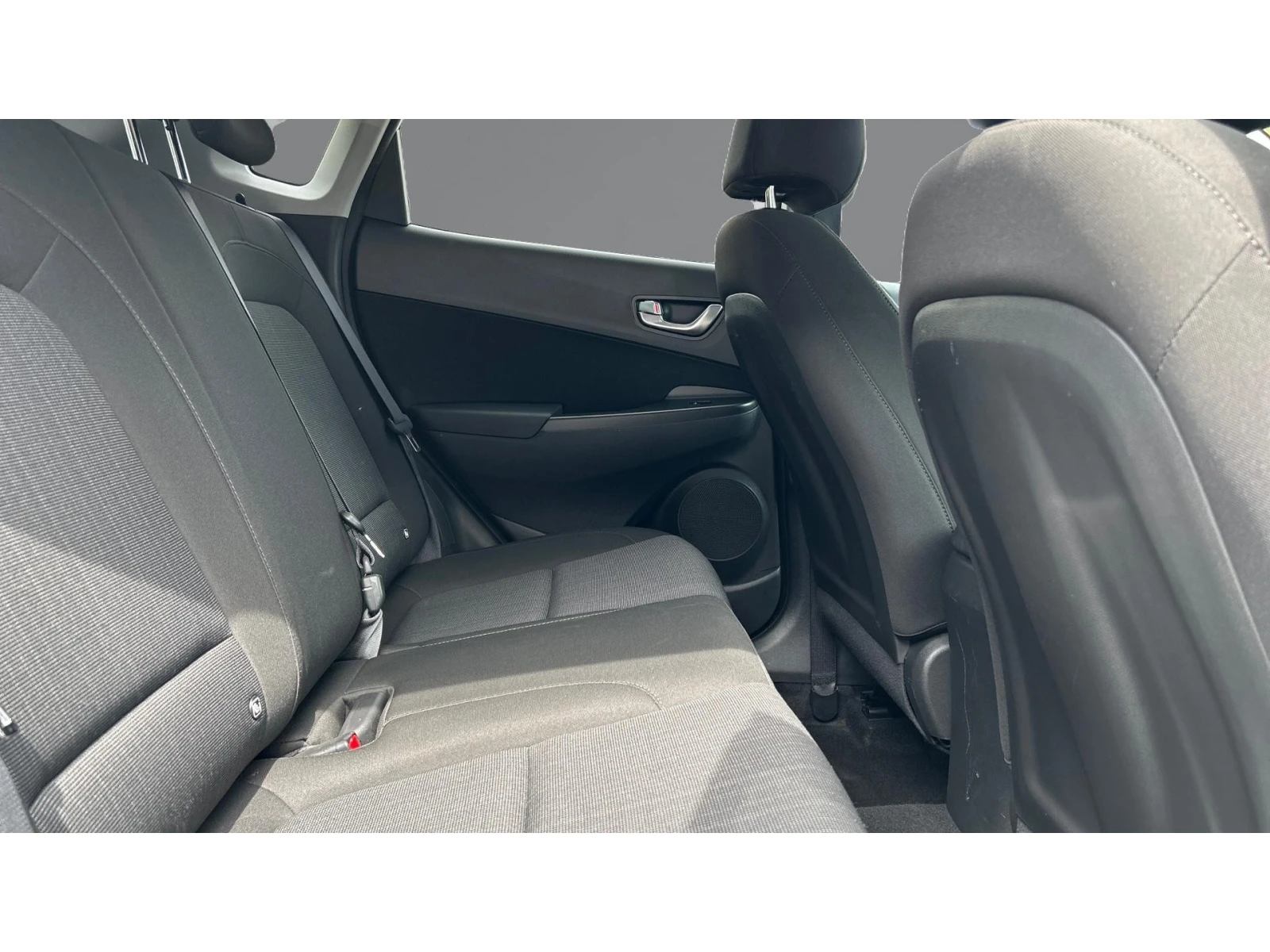 Hyundai Kona 1. 0T-GDI, Месечна вноска от 199  , снимка 7 - Автомобили и джипове - 54447372