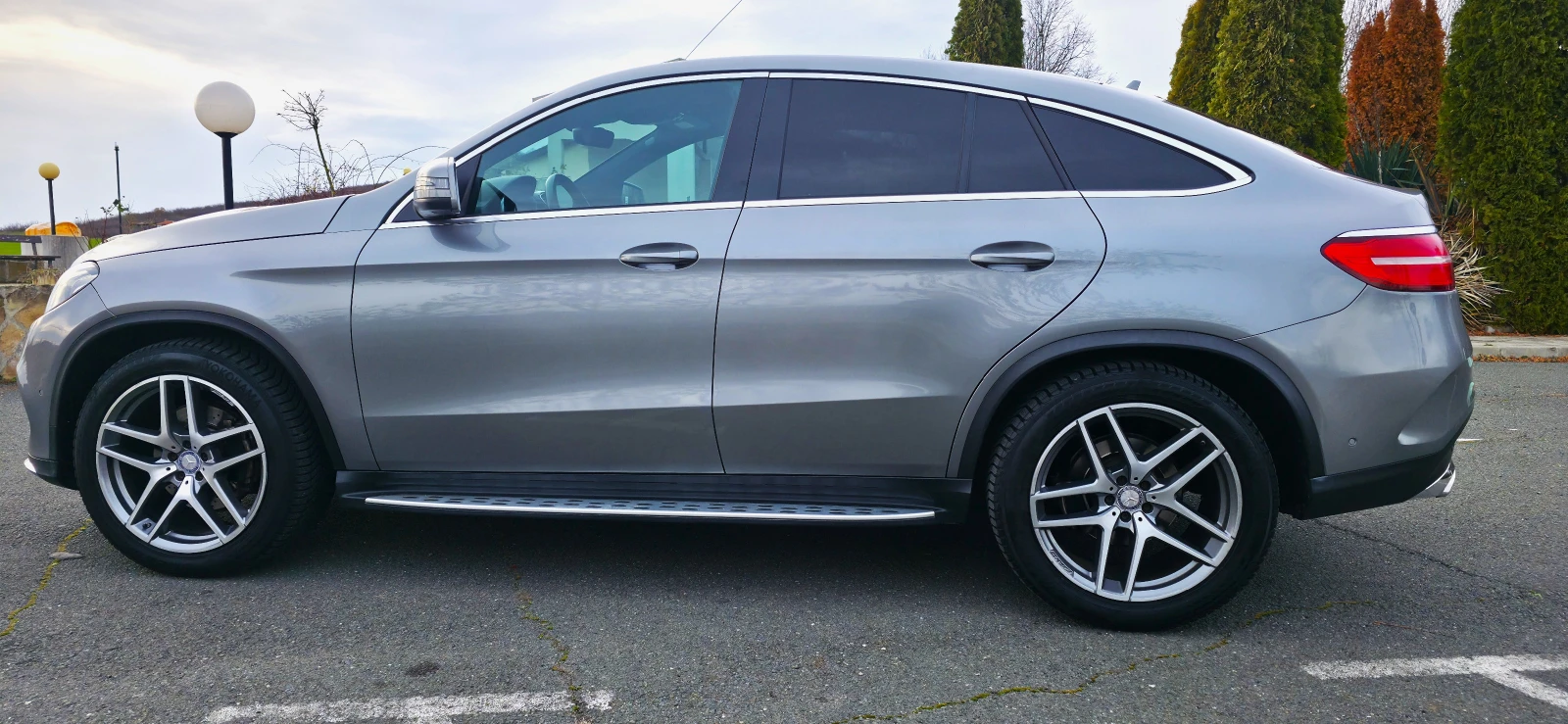 Mercedes-Benz GLE 350 coupe, снимка 6 - Автомобили и джипове - 54479349