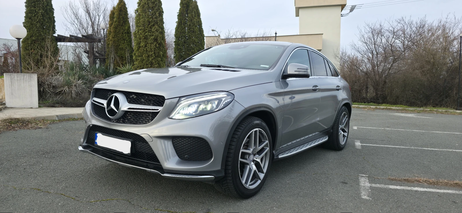 Mercedes-Benz GLE 350 coupe, снимка 5 - Автомобили и джипове - 54479349