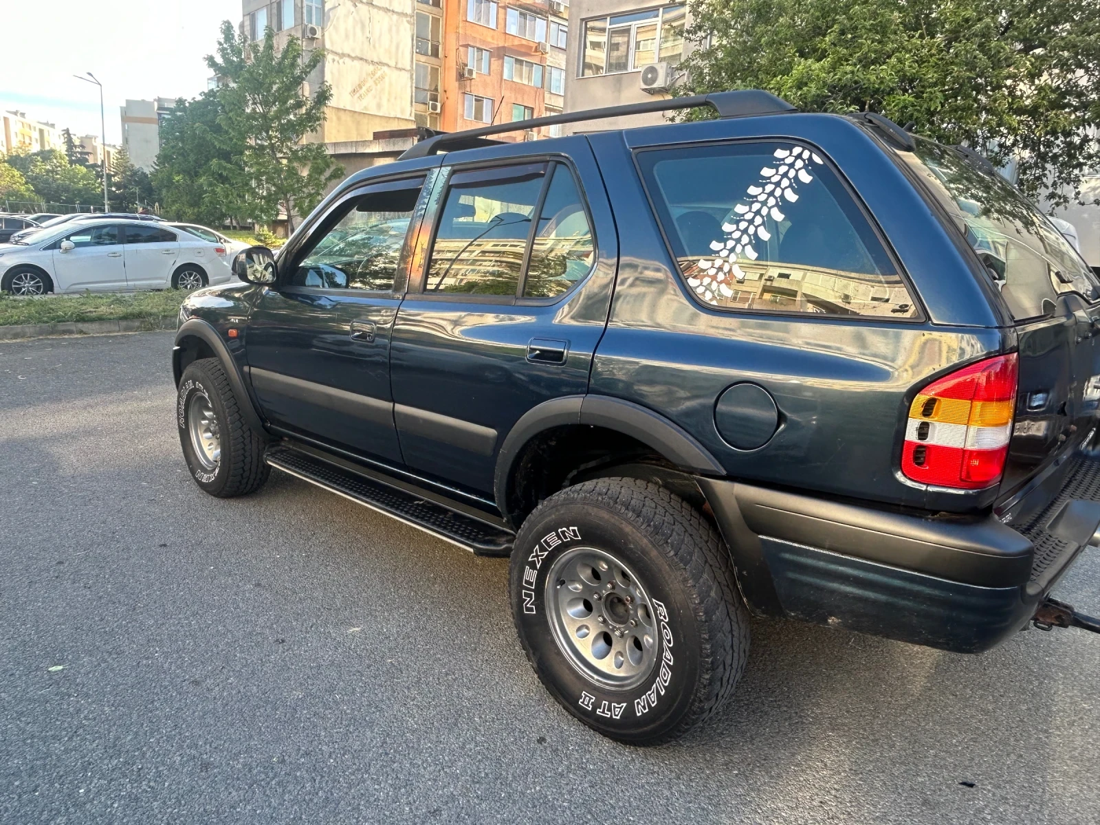 Opel Frontera 3.2 V6 4x4 GAZ/BENZIN, снимка 2 - Автомобили и джипове - 54632463