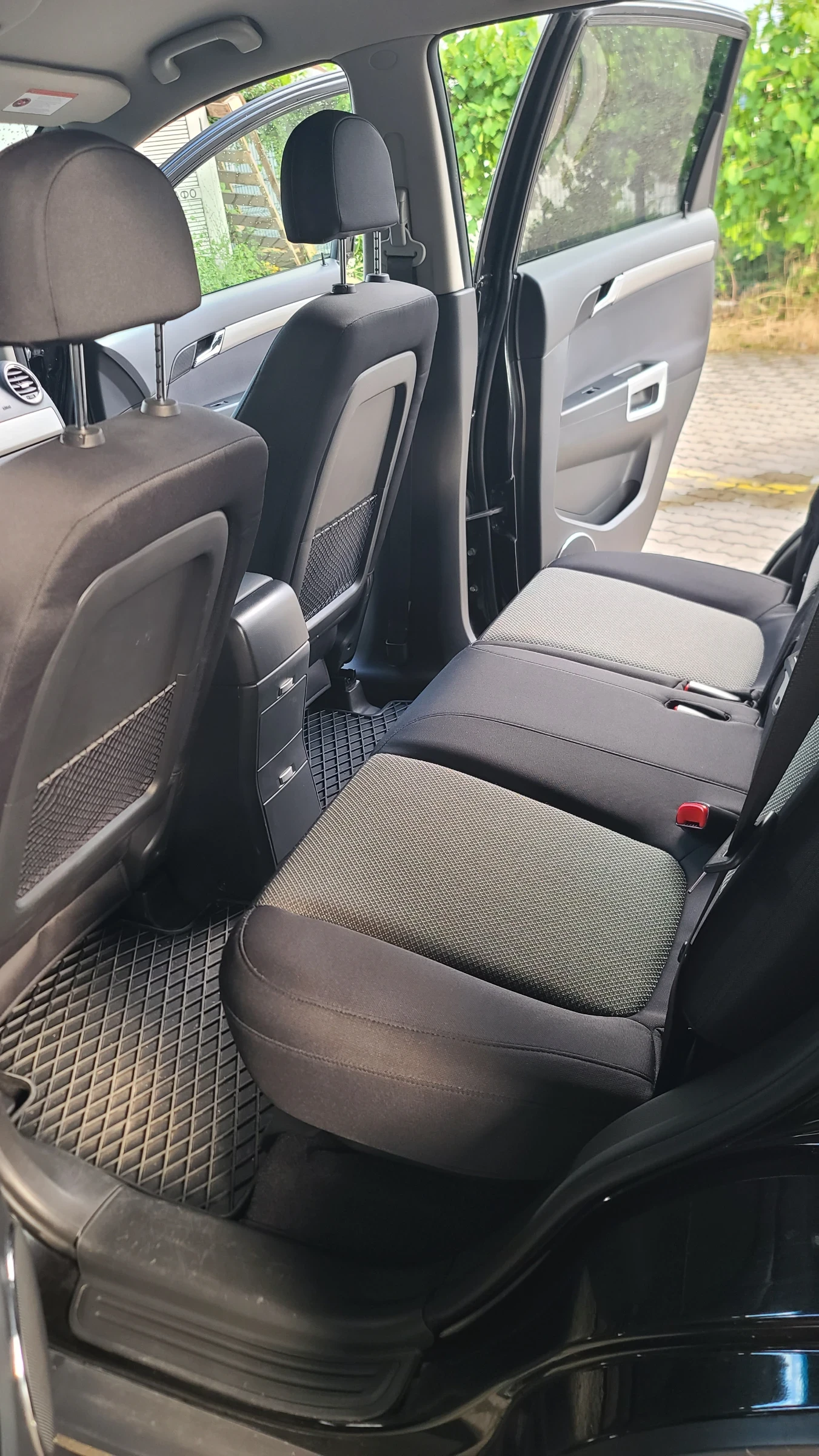 Opel Antara, снимка 17 - Автомобили и джипове - 55166756