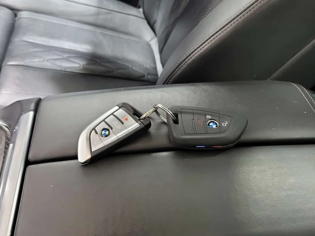 BMW X5 * M50I * CARFAX * ОПЦИЯ ЗА ФИНАНСИРАНЕ, снимка 8 - Автомобили и джипове - 55365901