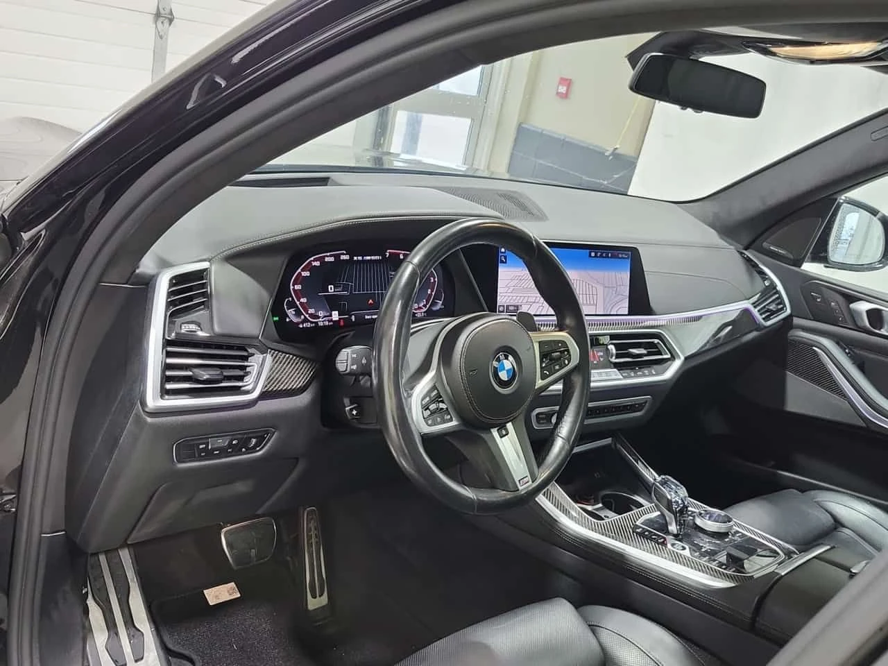 BMW X5 * M50I * CARFAX * ОПЦИЯ ЗА ФИНАНСИРАНЕ, снимка 10 - Автомобили и джипове - 55365901