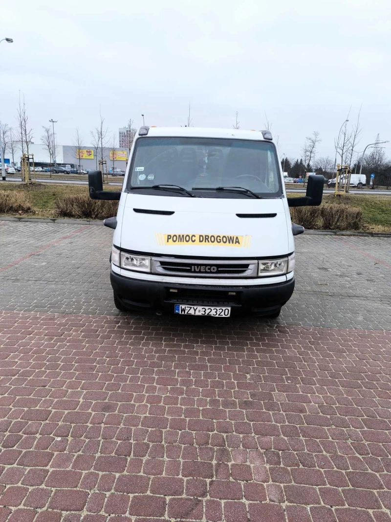 Iveco 35c17 Пътна помощ, снимка 3 - Бусове и автобуси - 49347157