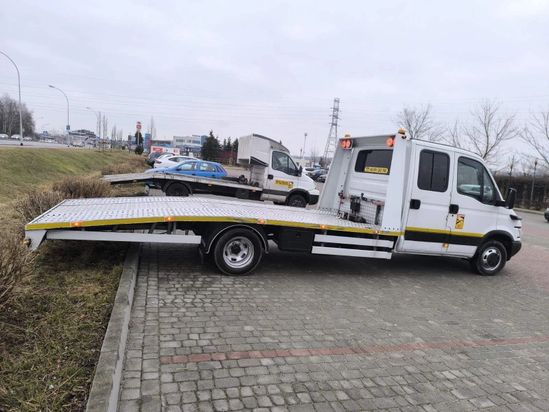 Iveco 35c17 Пътна помощ, снимка 5 - Бусове и автобуси - 49347157