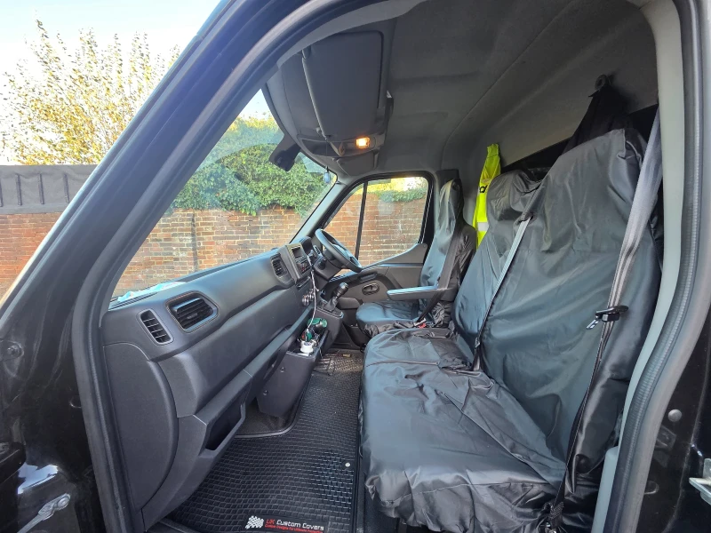 Renault Master товарен, снимка 10 - Бусове и автобуси - 53428863