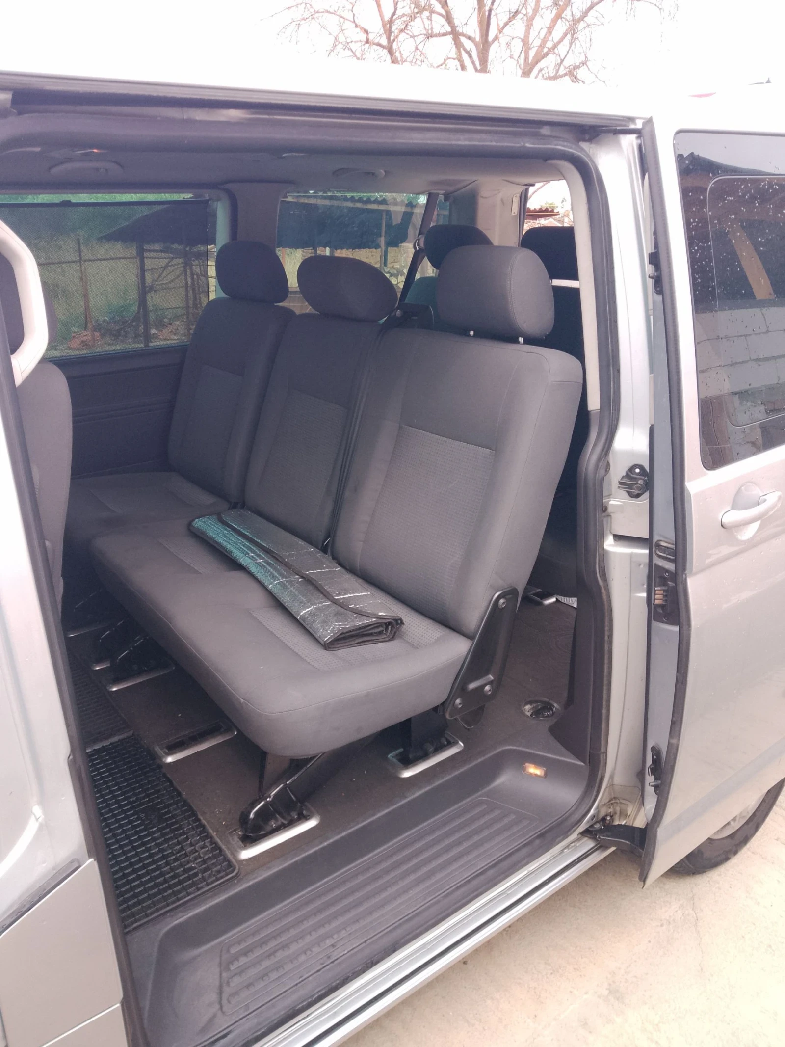 VW Caravelle, снимка 7 - Бусове и автобуси - 54682750