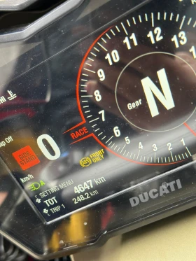 Ducati Panigale Panigale V4S 2018 4700km | Auto.bg — изображение 7