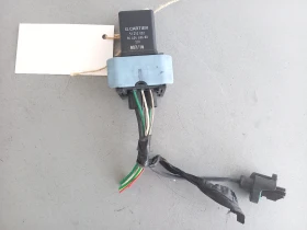 Реле подгрев свещи Пежо 5008 1.6хди (с)