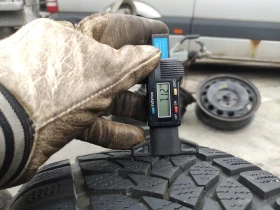 Гуми Зимни 215/55R16, снимка 5