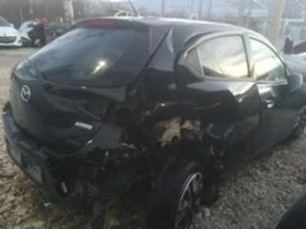 Mazda 2 1.5 Skyaktiv , снимка 2