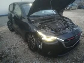 Mazda 2 1.5 Skyaktiv , снимка 9