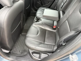 Volvo V40 T5-2.5T FULL  Швейцария 120х.км КАТО НОВА, снимка 9