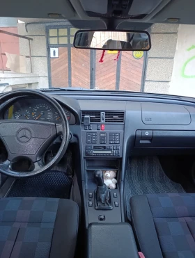 Mercedes-Benz C 220 Sport, снимка 6