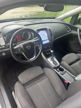 Opel Astra Sports Tourer 2.0, снимка 11