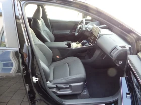Toyota bZ4X COMFORT/204HP/CAM/H.PUMP/NAVI/LED/CPLAY/FWD/481q, снимка 12