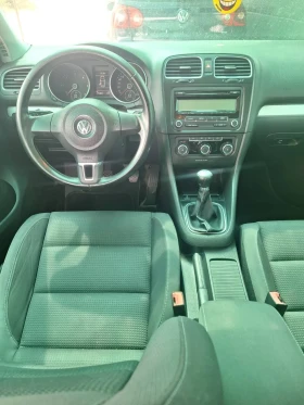 VW Golf 1.6 TDI САМОПАРКИРАНЕ!, снимка 8