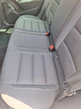 VW Golf 1.6 TDI САМОПАРКИРАНЕ!, снимка 12