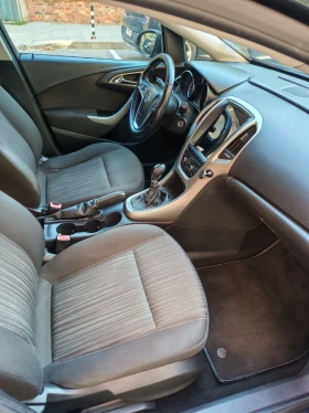 Opel Astra 1, 7 cdti, снимка 9