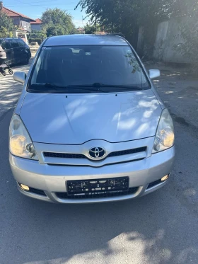 Toyota Corolla verso 2.0 D4D 116к.с, снимка 2