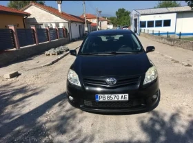 Toyota Auris, снимка 1