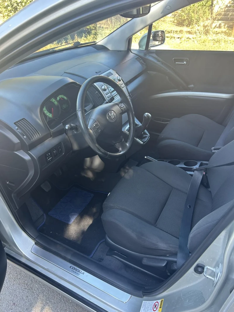 Toyota Corolla verso 2.0 D4D 116к.с, снимка 8 - Автомобили и джипове - 47453540