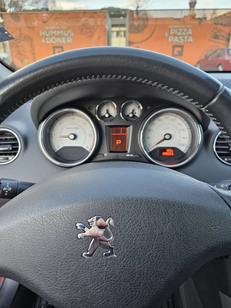 Peugeot 308 2.0Hdi AUTOMAT PANORAMA, снимка 11 - Автомобили и джипове - 47776029