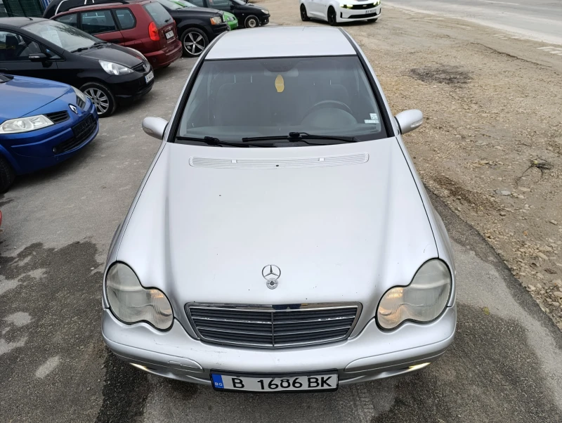 Mercedes-Benz C 220 CDI Aвтоматик, снимка 3 - Автомобили и джипове - 47936917