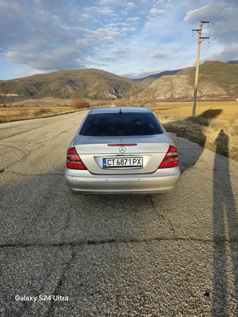 Mercedes-Benz E 270 2.7, снимка 4 - Автомобили и джипове - 48633188