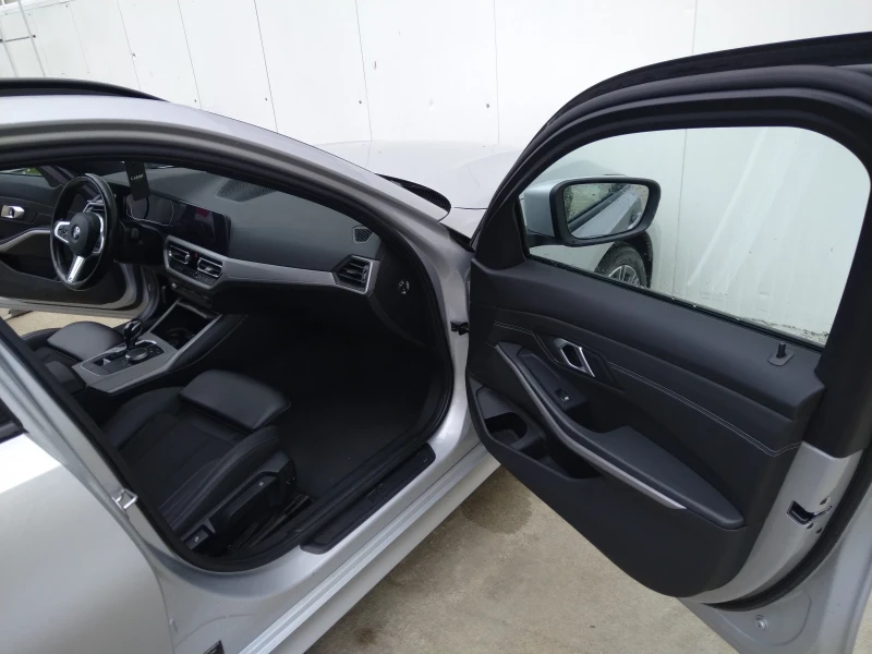 BMW 320 X- drive 75 000км., снимка 9 - Автомобили и джипове - 52409889