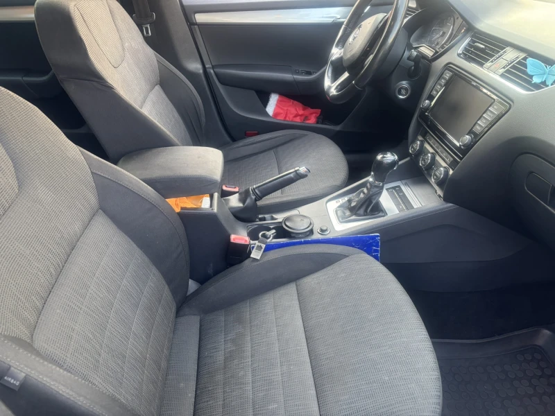Skoda Octavia, снимка 6 - Автомобили и джипове - 52291489