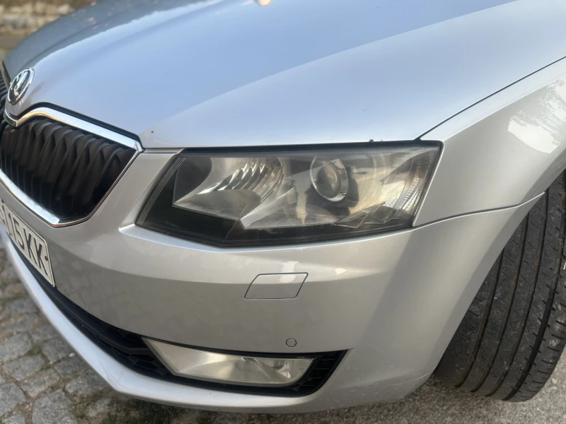 Skoda Octavia, снимка 4 - Автомобили и джипове - 52291489