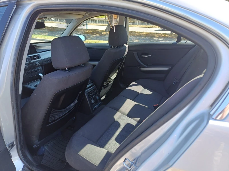 BMW 325 e90, снимка 13 - Автомобили и джипове - 51671166