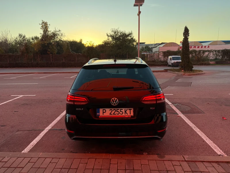 VW Golf, снимка 8 - Автомобили и джипове - 52268548