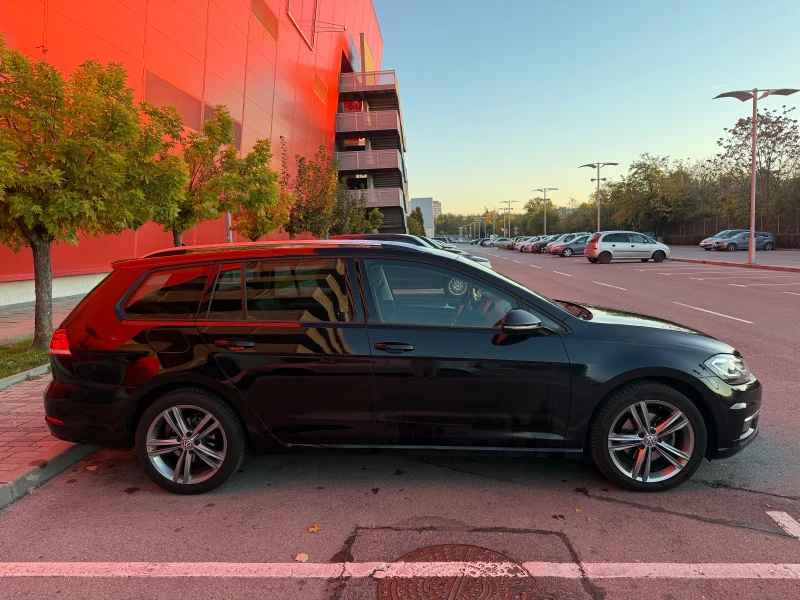 VW Golf, снимка 7 - Автомобили и джипове - 52268548