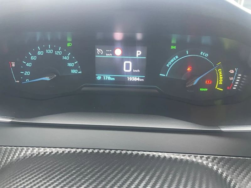 Peugeot 2008 EV, снимка 12 - Автомобили и джипове - 52691456